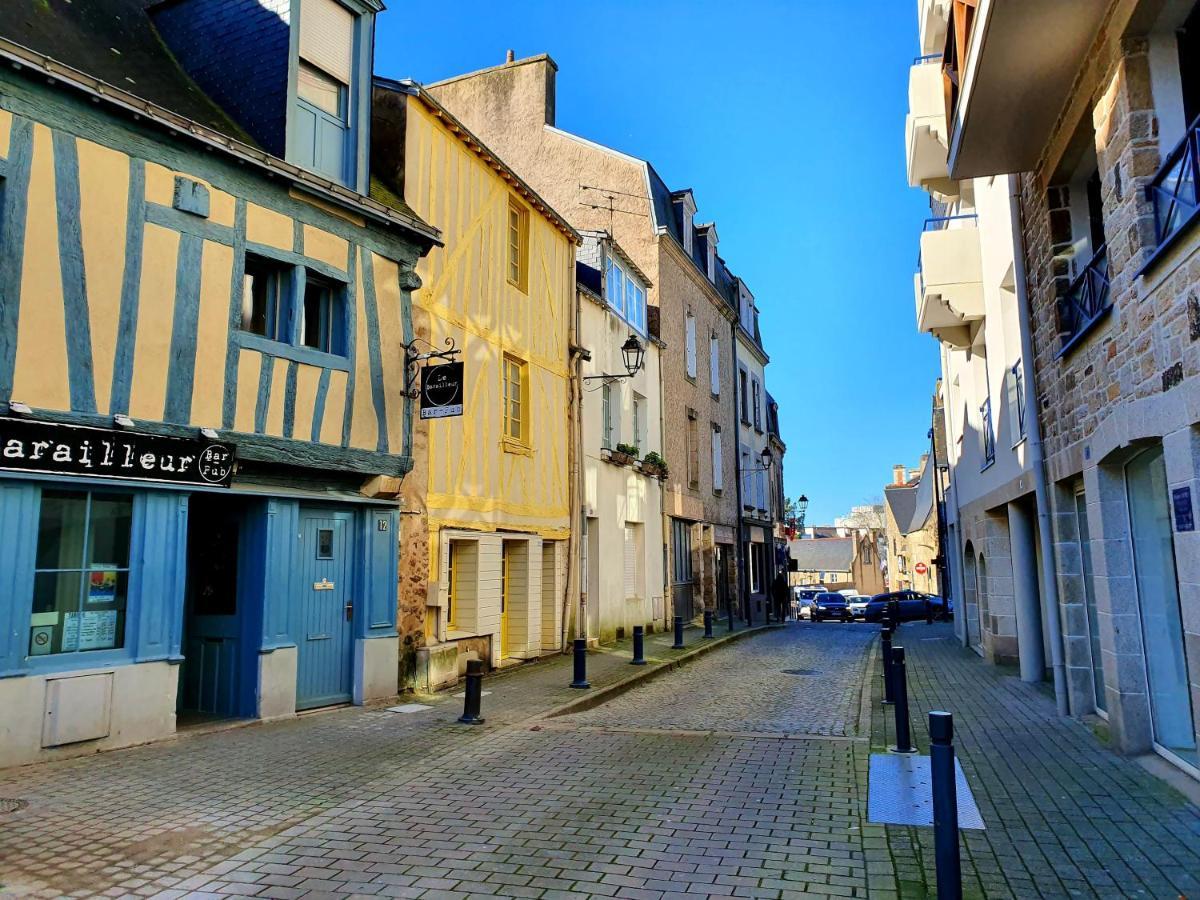 Studio Tout Confort Avec Vue Cathedrale A St Patern Vannes-Centre Daire Dış mekan fotoğraf
