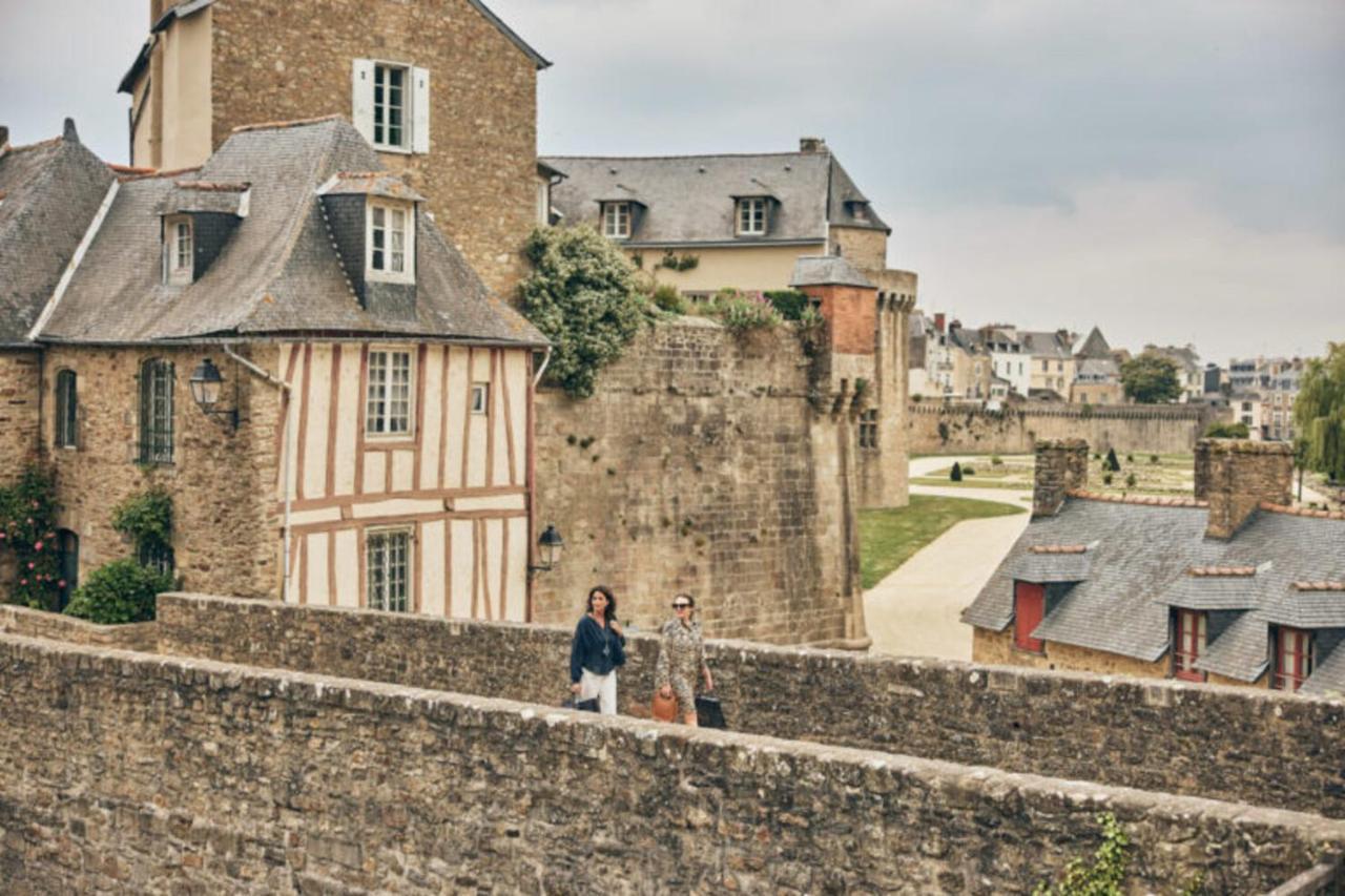 Studio Tout Confort Avec Vue Cathedrale A St Patern Vannes-Centre Daire Dış mekan fotoğraf